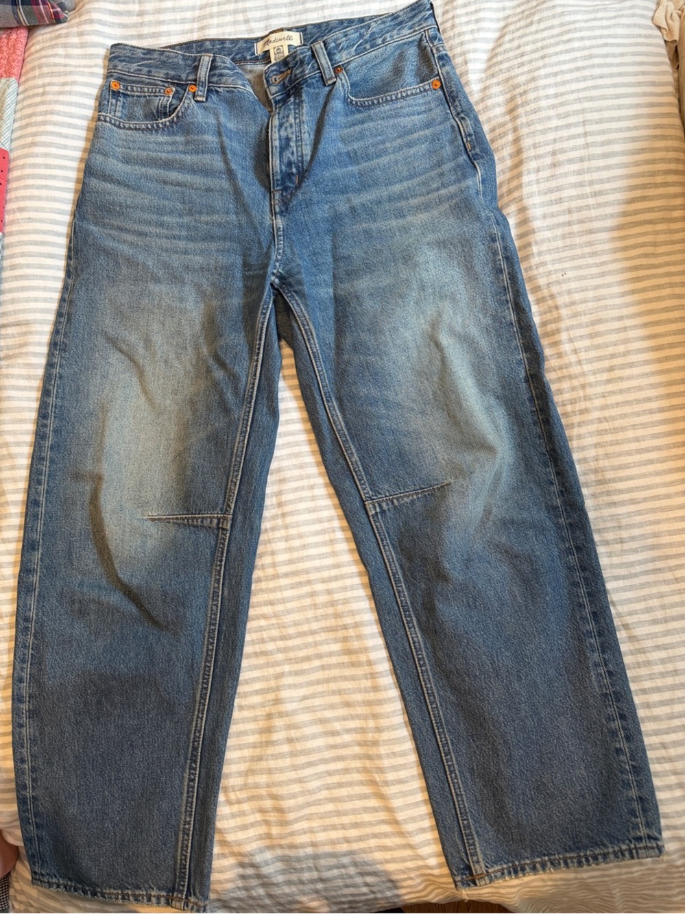 Madewell Women’s The Darted Barrel-Leg Jean